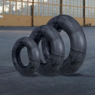 165/175/70-14 Tömlő TR413 Szeleppel